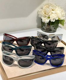 Picture of Balenciga Sunglasses _SKUfw52347285fw